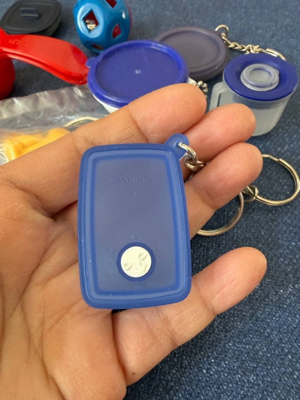 Tupperware Keychain Toys - measuring cup flat out mix n stor Yellow, purple